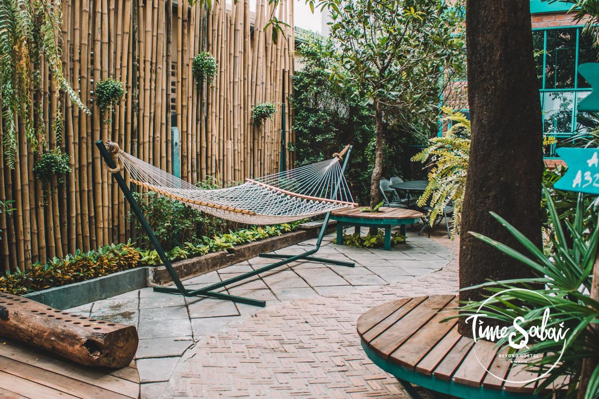 Time Sabai 134 Hostel Bangkok Buitenkant foto